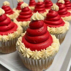 Santas Hat Cupcakes