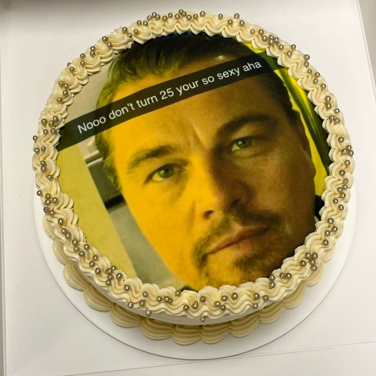 Pastel Leo DiCaprio Don't Turn 25 - Pasteles de Laura