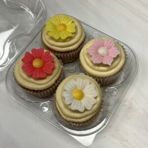 4 Wafer Paper Flowers Cupcakes